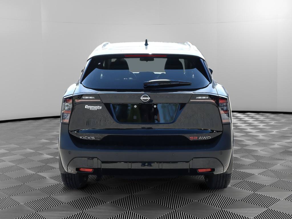 New 2026 Nissan Kicks SR w/ SR Premium Package AWD/4WD image 5