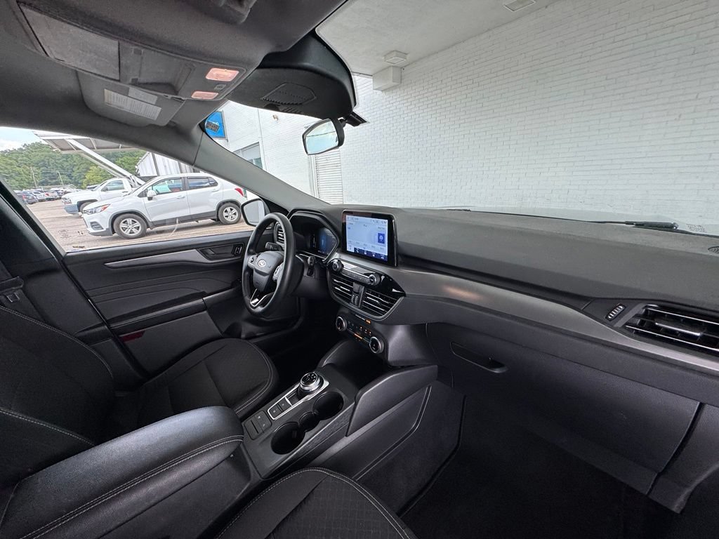 Used 2024 Ford Escape Active FWD image 16