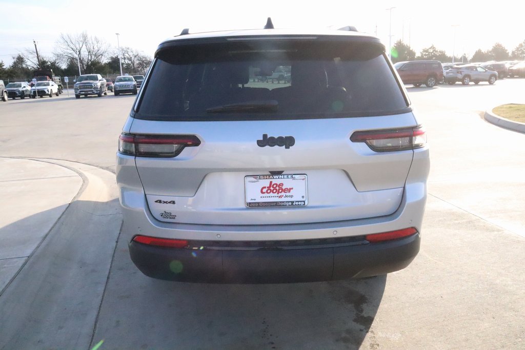 New 2025 Jeep Grand Cherokee L Limited image 25