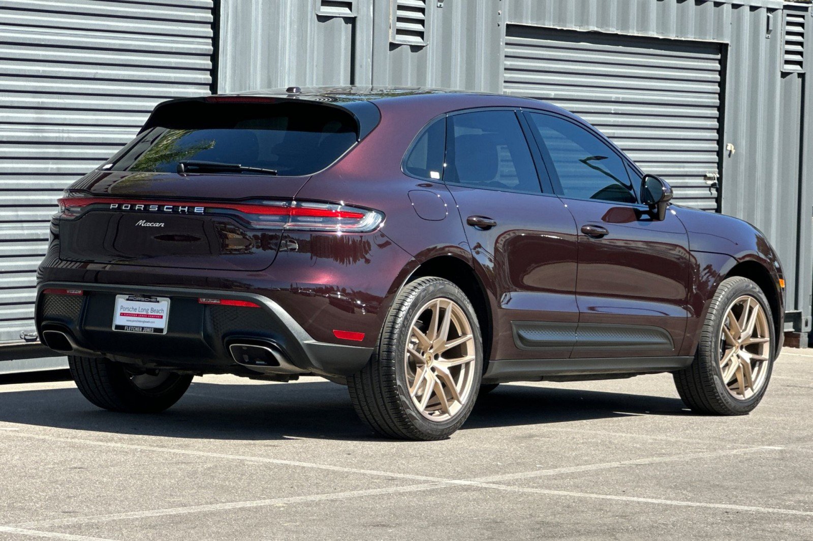 Certified 2023 Porsche Macan AWD image 8