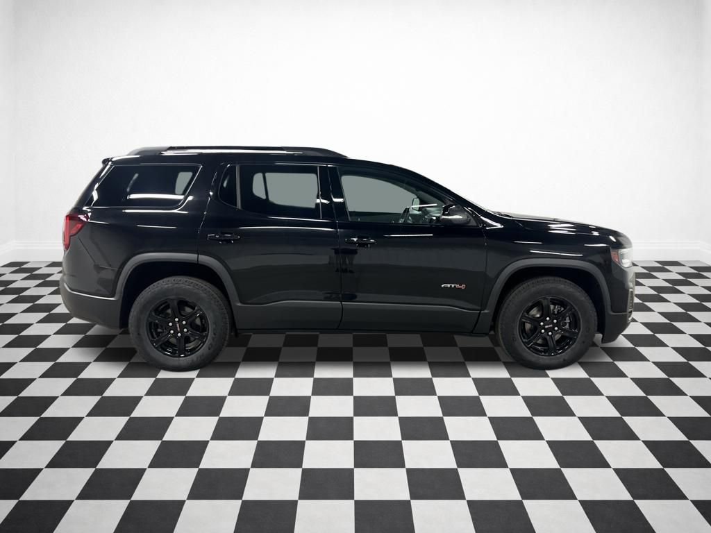 Certified 2021 GMC Acadia AT4 w/ Technology Package image 2