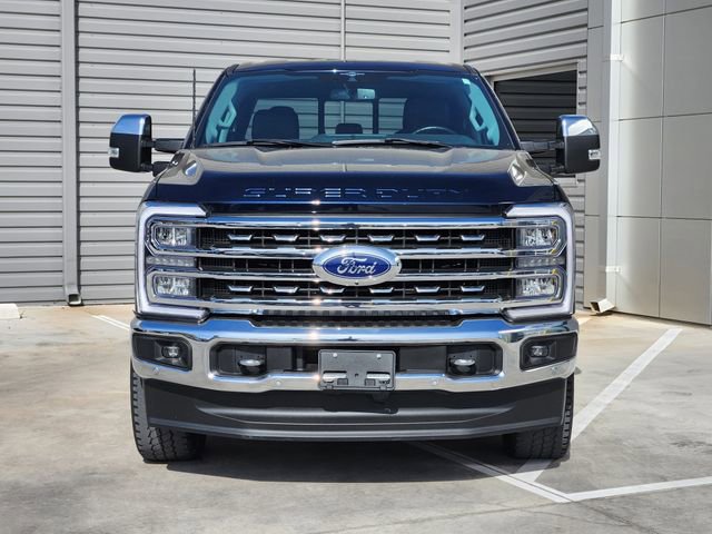 Used 2023 Ford F250 Lariat w/ Tow Technology Package image 3