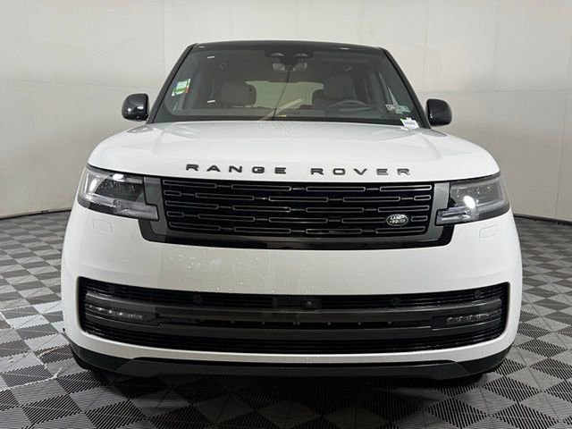 New 2025 Land Rover Range Rover SE image 11