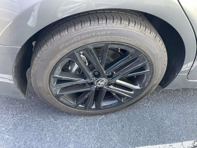 Used 2026 Toyota Camry SE FWD image 11