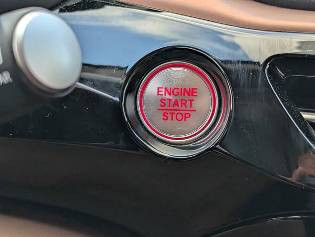 Certified 2024 Acura MDX FWD w/ Technology Package image 31