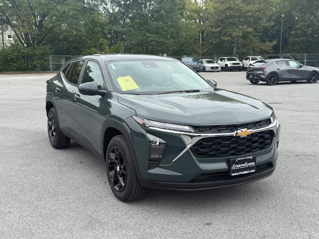 New 2026 Chevrolet Trax LS w/ LS Convenience Package