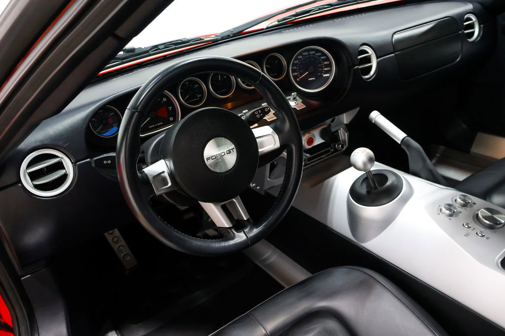 Used 2005 Ford GT image 79