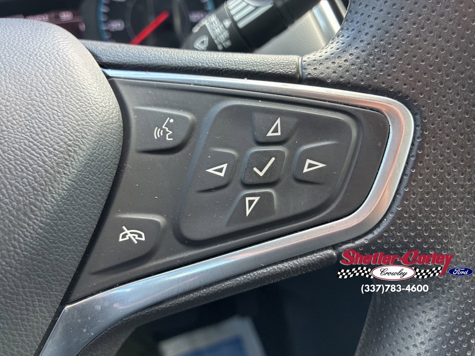 Used 2022 Chevrolet Equinox LS FWD image 28