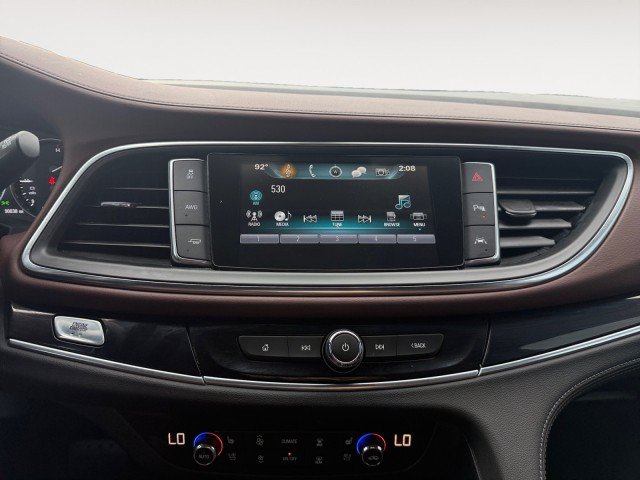 Used 2018 Buick Enclave Avenir w/ Avenir Technology Package AWD/4WD image 8
