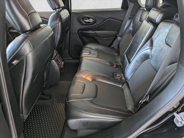 Used 2022 Jeep Cherokee Trailhawk w/ Comfort/Convenience Group image 17