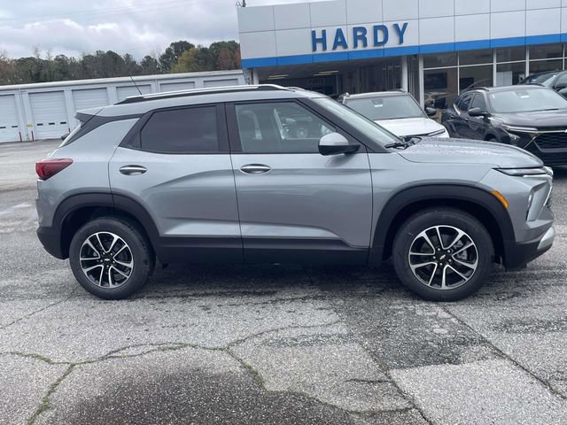 New 2026 Chevrolet TrailBlazer LT image 2