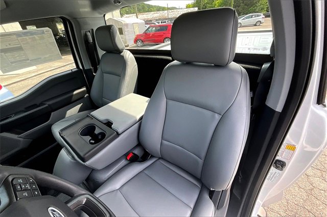 New 2025 Ford F250 XL image 10