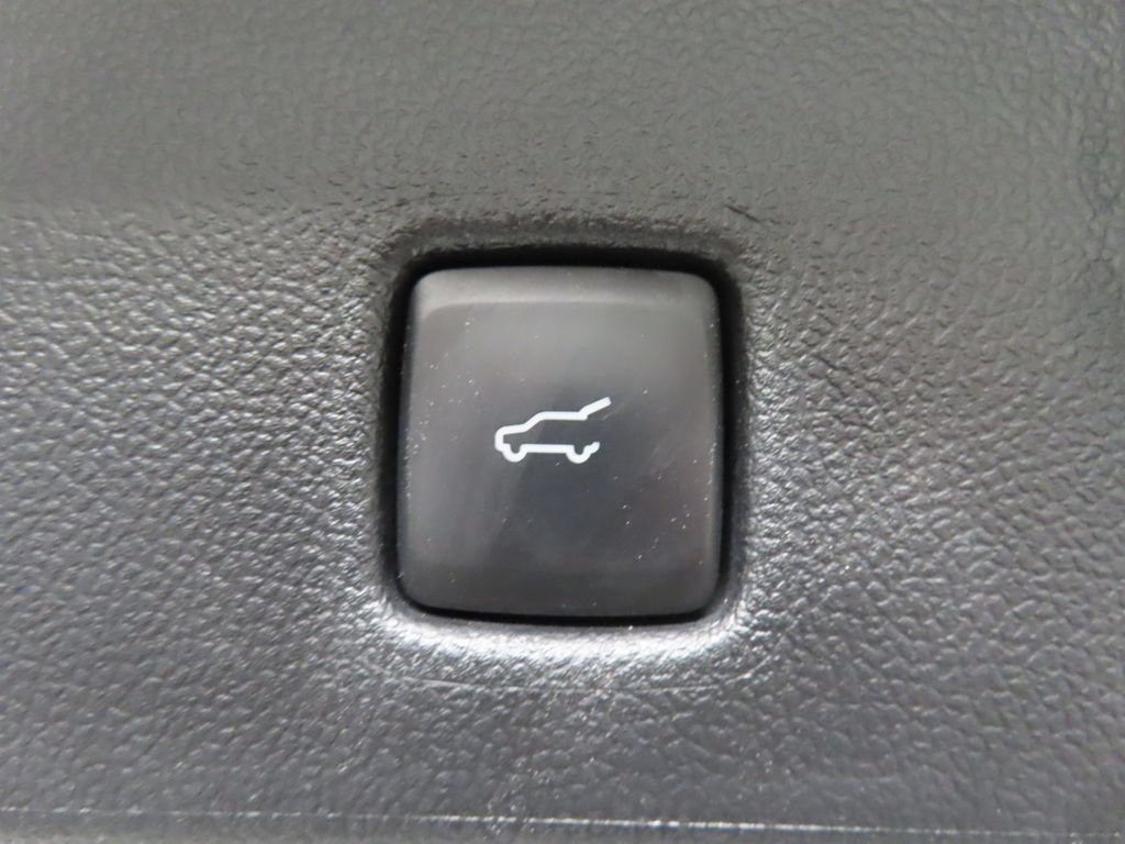 Used 2023 Ford Escape ST-Line Elite w/ Premium Technology Package AWD/4WD image 37