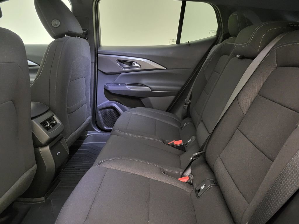 New 2026 Chevrolet Equinox EV LT image 39