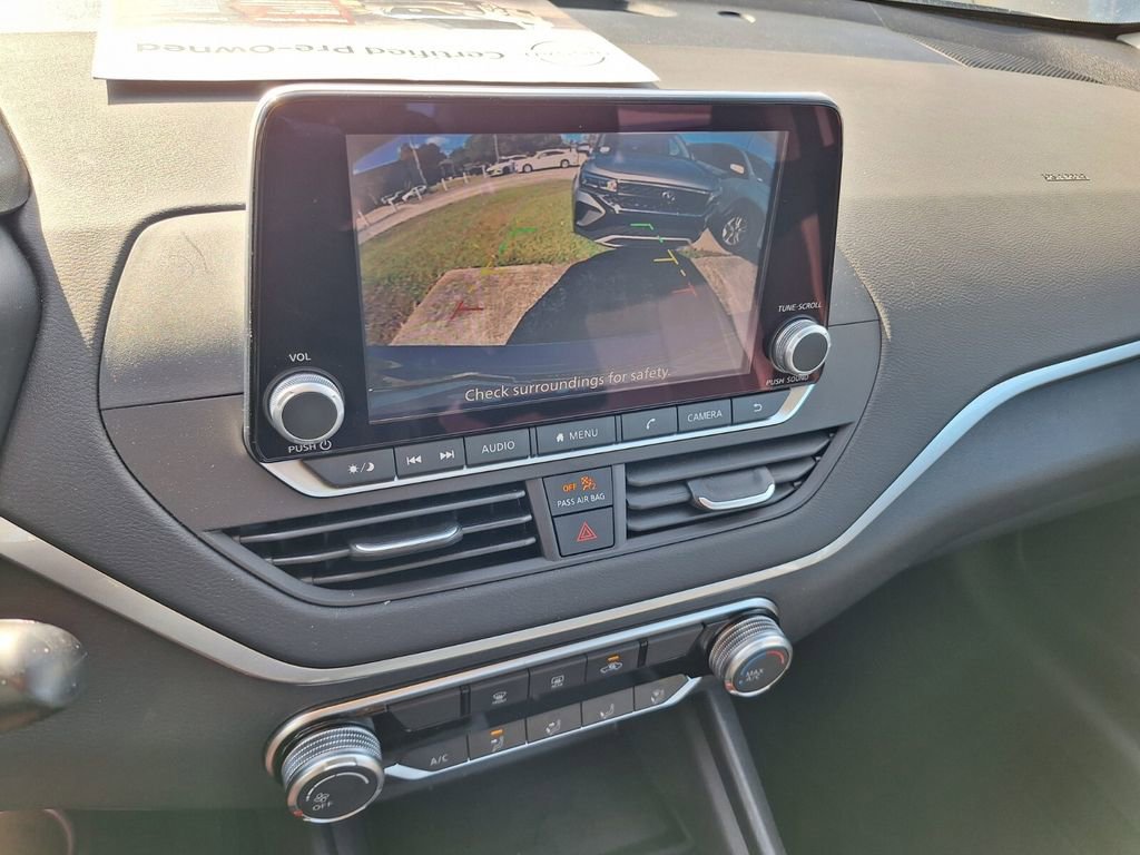 Used 2025 Nissan Altima 2.5 S image 17