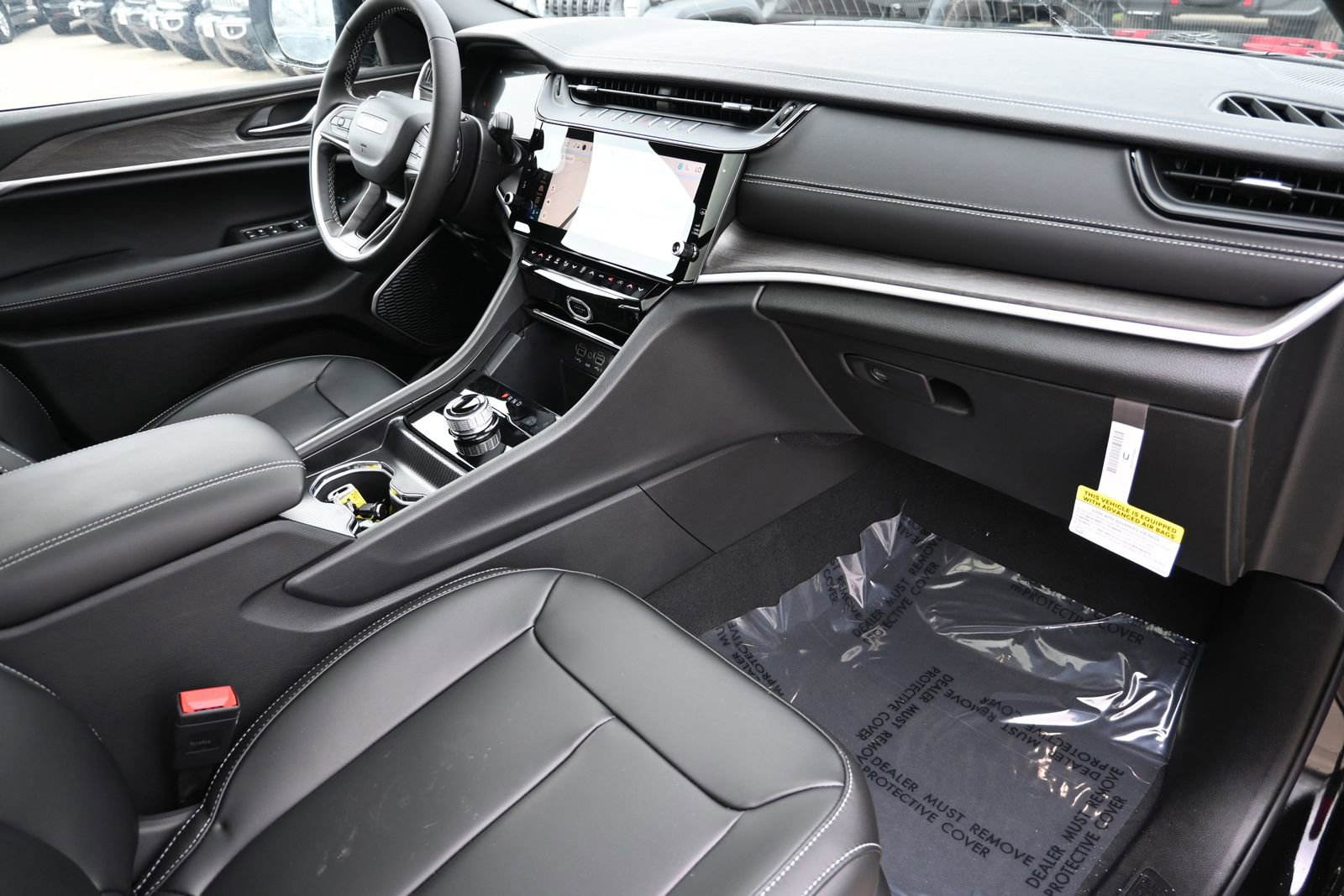 New 2026 Jeep Grand Cherokee L Limited image 29