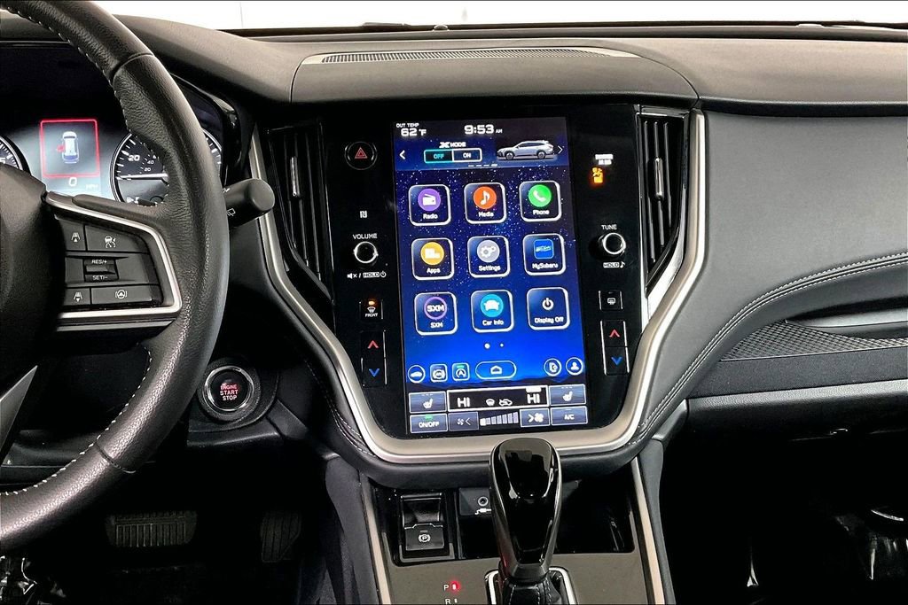 Used 2025 Subaru Outback Premium image 6