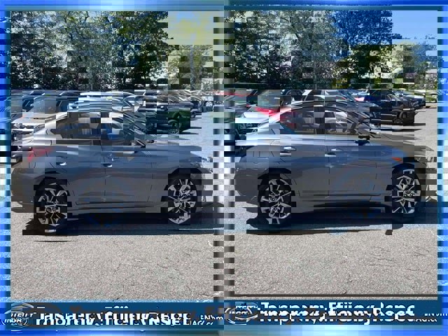 Used 2024 INFINITI Q50 Luxe w/ All Weather Package image 9