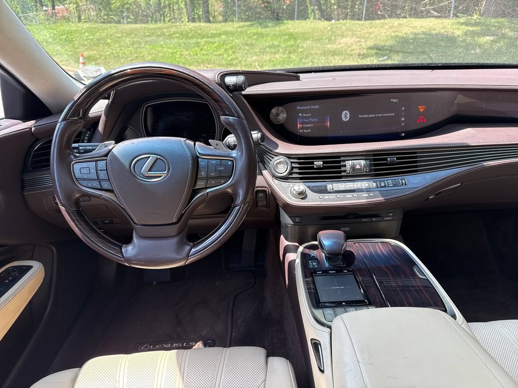 Used 2018 Lexus LS 500 AWD w/ Interior Upgrade Package image 25