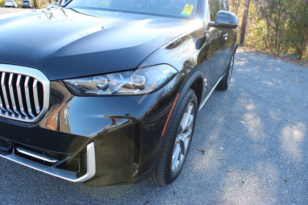 Used 2024 BMW X5 xDrive40i w/ Premium Package image 42