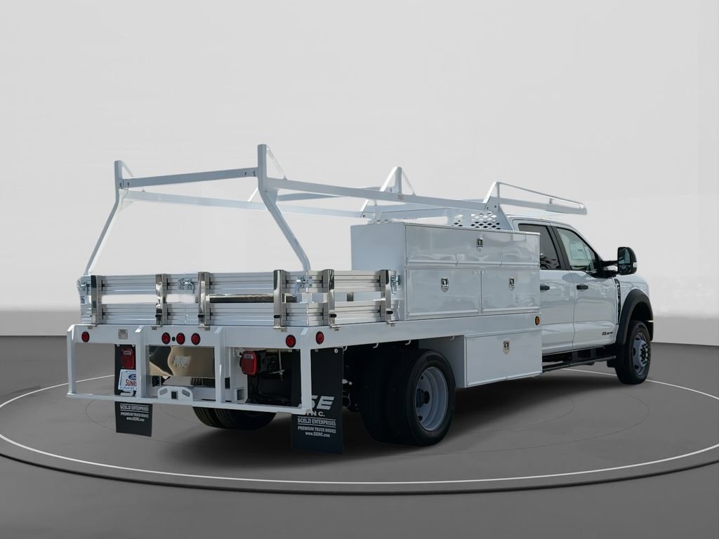 New 2025 Ford F550 4x4 Crew Cab Super Duty image 4