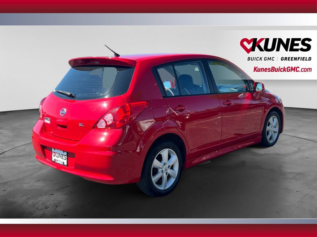 Used 2012 Nissan Versa Hatchback FWD image 9