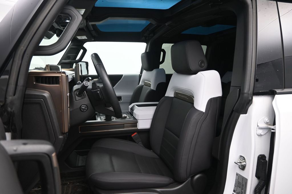 Used 2025 GMC Hummer EV 3X w/ LPO, Dark Essentials Package AWD/4WD image 21