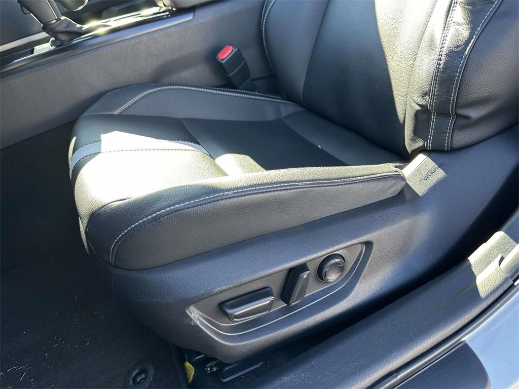 Certified 2025 Toyota Camry SE image 19