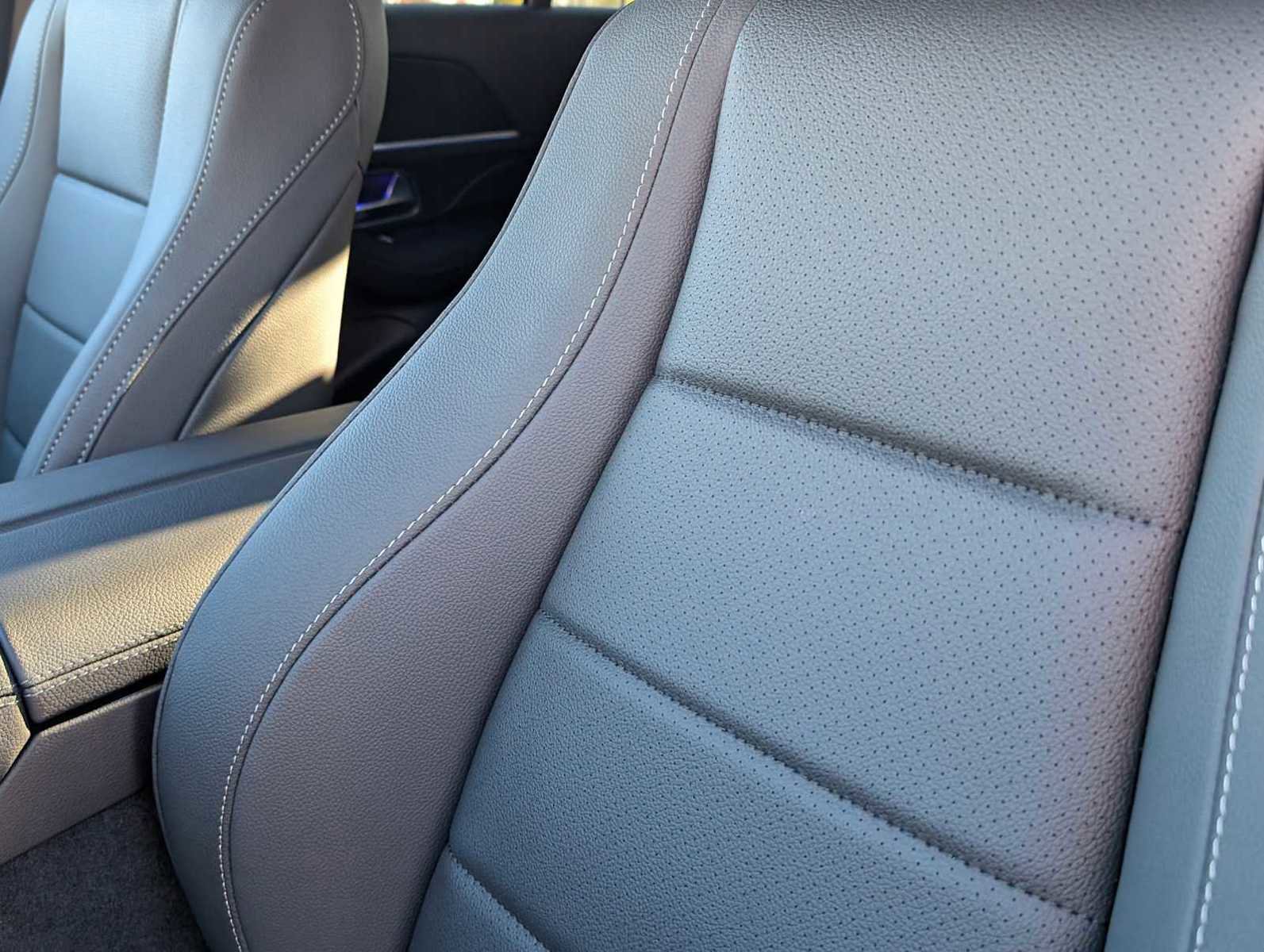 New 2026 Mercedes-Benz GLE 350 4MATIC image 15