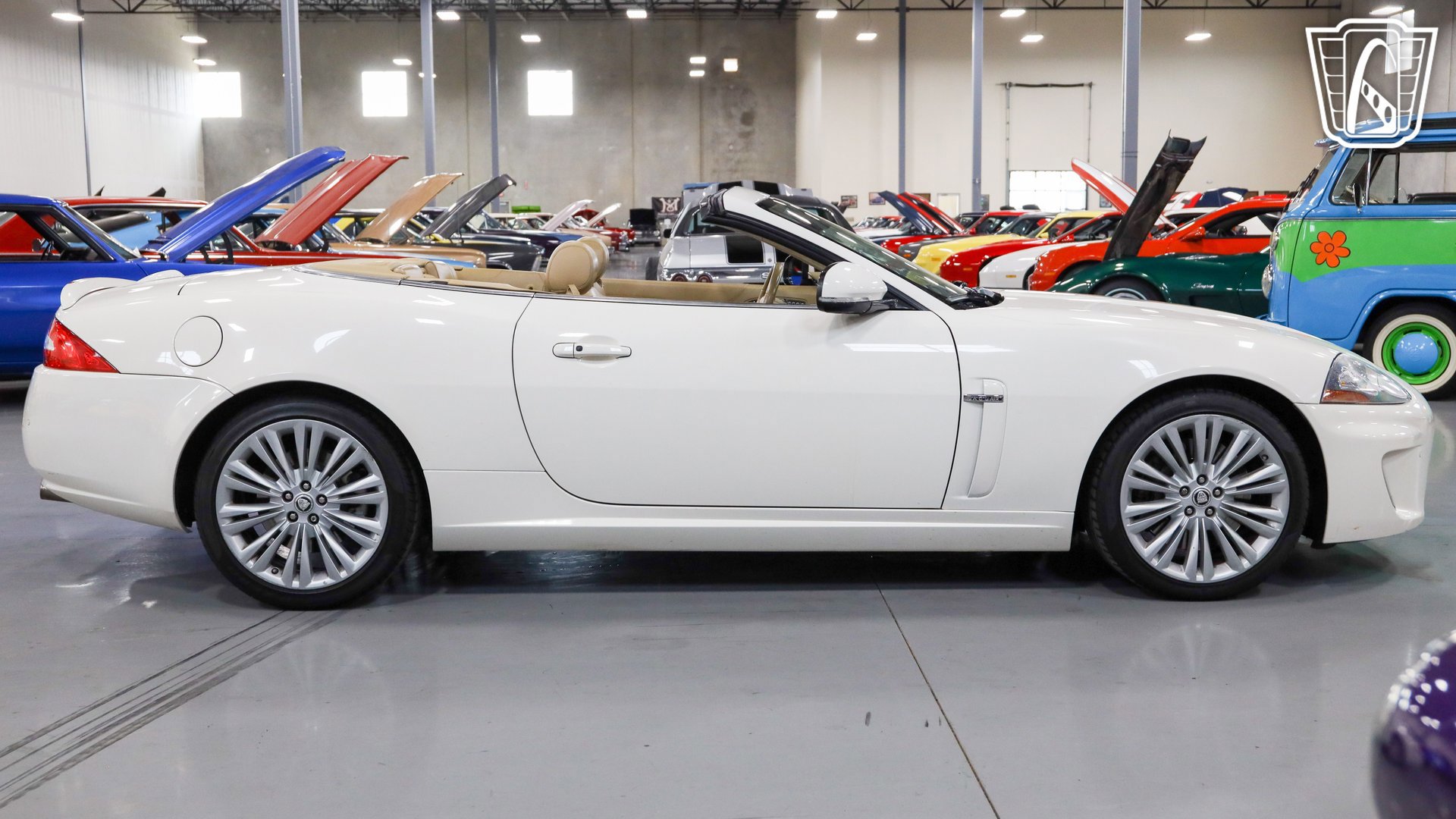 Used 2010 Jaguar XK Convertible image 31
