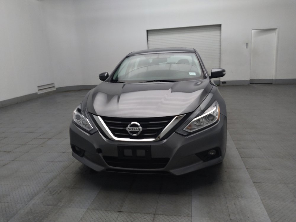 Used 2016 Nissan Altima 2.5 SL w/ Moonroof Package FWD image 15