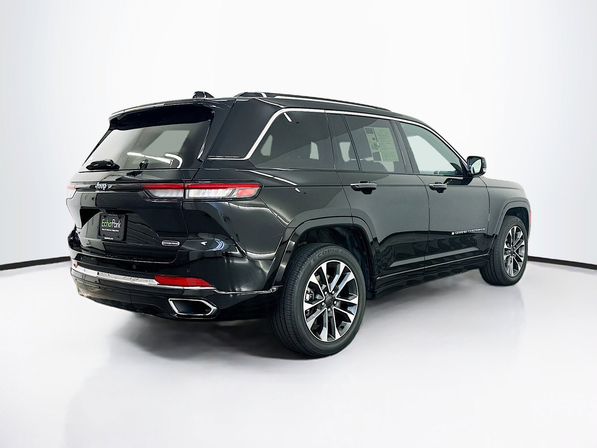 Used 2022 Jeep Grand Cherokee Overland image 9