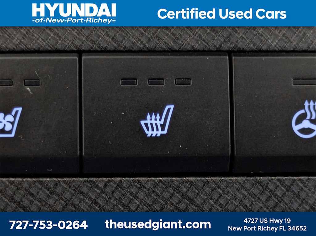 Used 2024 Hyundai Palisade Limited image 38