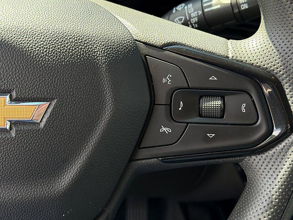 Used 2025 Chevrolet Trax LT image 15