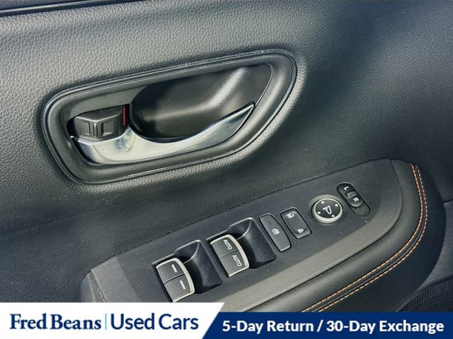 Used 2024 Honda HR-V Sport image 17