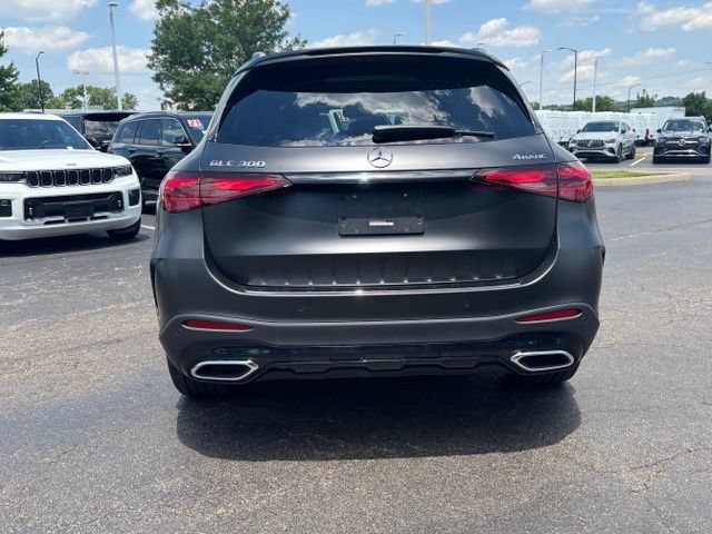 Used 2024 Mercedes-Benz GLC 300 4MATIC image 13