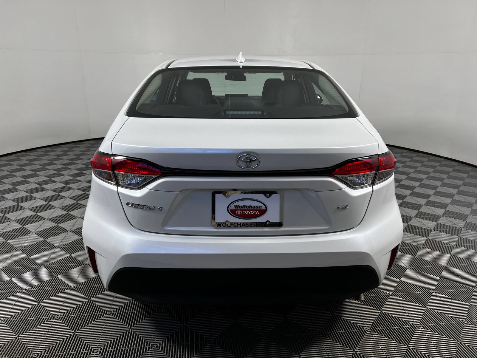 Certified 2026 Toyota Corolla LE FWD image 6