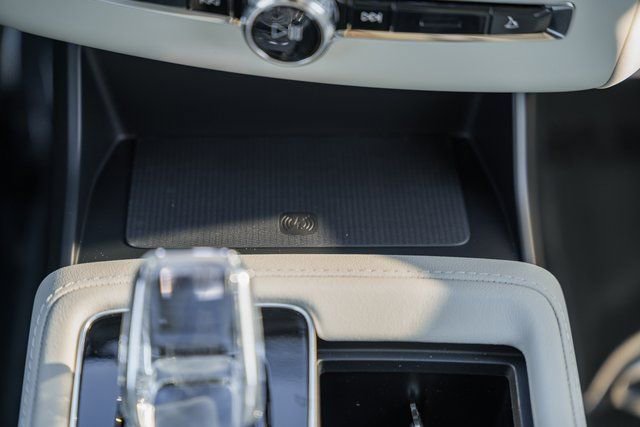 New 2026 Volvo XC90 B6 Ultra w/ Protection Package Premier image 24