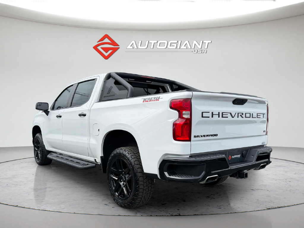 Used 2021 Chevrolet Silverado 1500 LT Trail Boss w/ Convenience Package II AWD/4WD image 5
