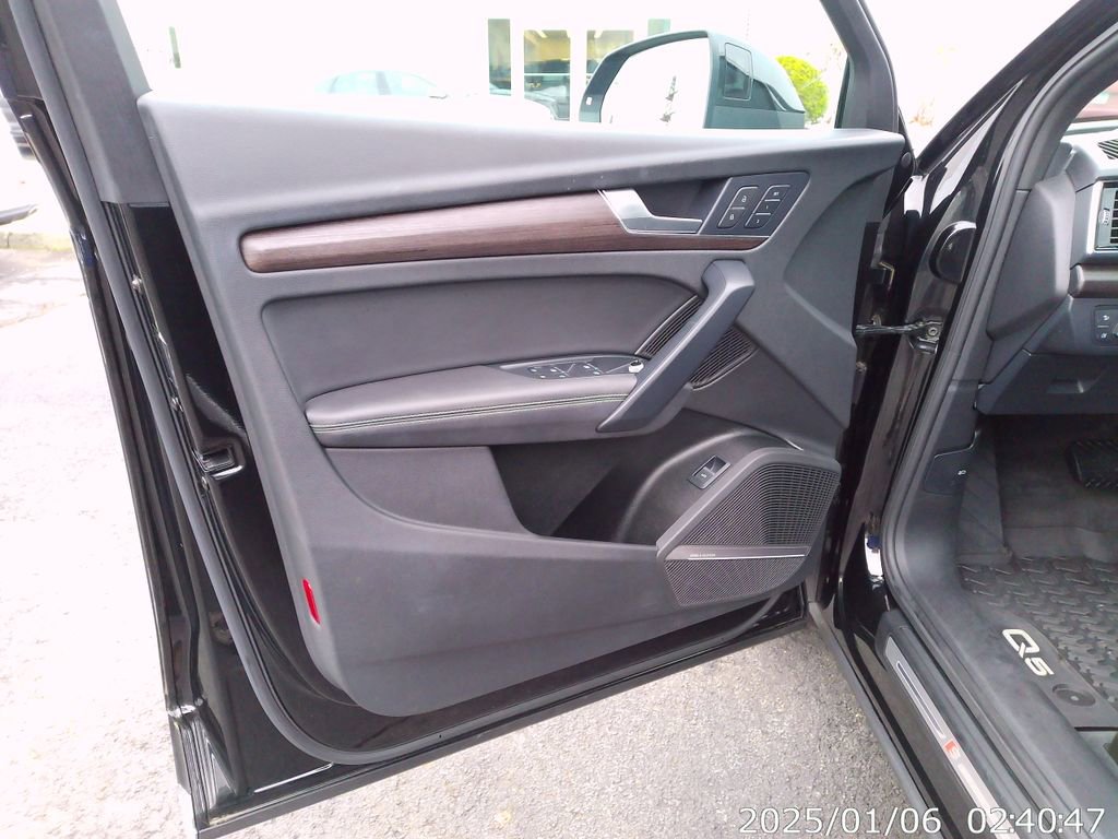 Certified 2023 Audi Q5 2.0T Premium Plus w/ Premium Plus Package image 17