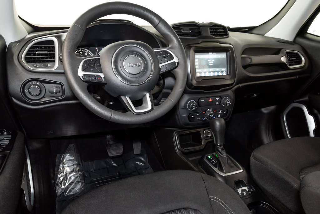 Used 2021 Jeep Renegade Sport FWD image 7