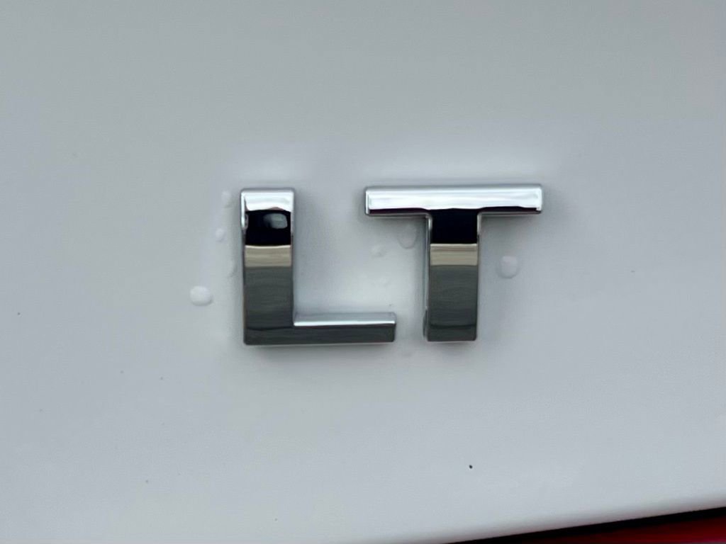 Used 2024 Chevrolet Malibu LT image 15