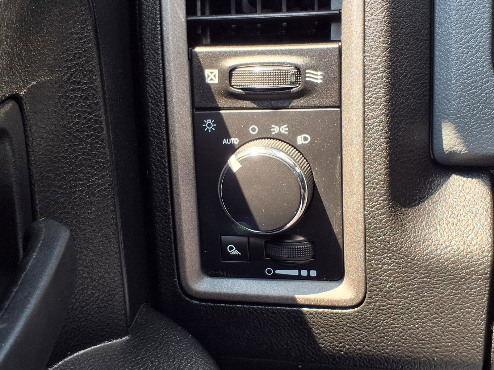 Used 2019 RAM 1500 Tradesman w/ Popular Equipment Group AWD/4WD image 11