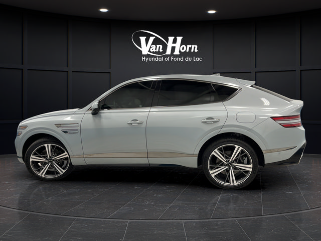 Used 2025 Genesis GV80 3.5T e-SC AWD/4WD image 4