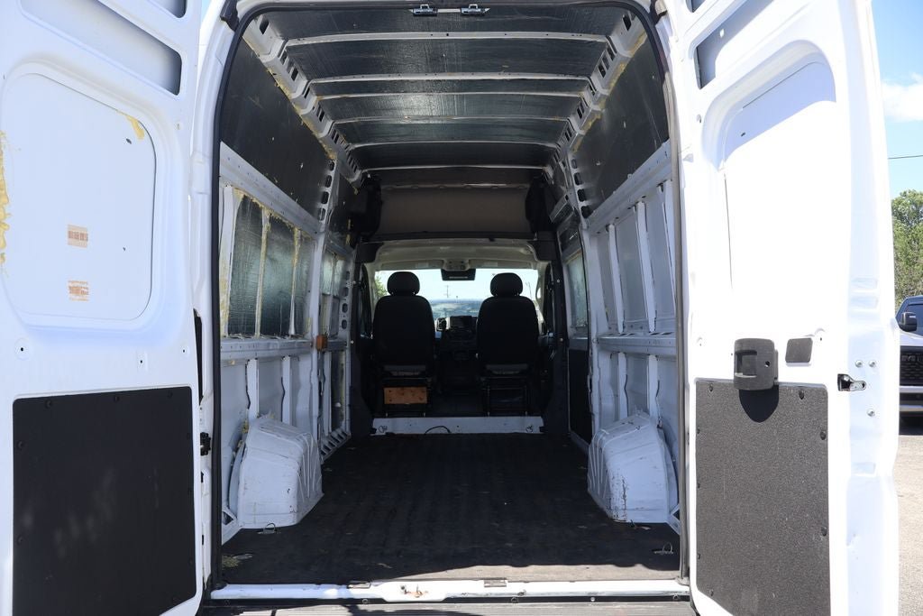 Used 2023 RAM ProMaster 3500 FWD image 4