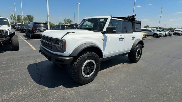 Used 2022 Ford Bronco Badlands AWD/4WD image 4