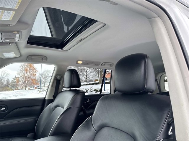 Used 2021 INFINITI QX80 Premium Select w/ All-Season Package image 19