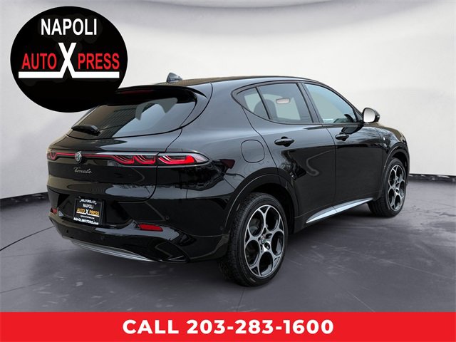 Used 2024 Alfa Romeo Tonale Ti image 3
