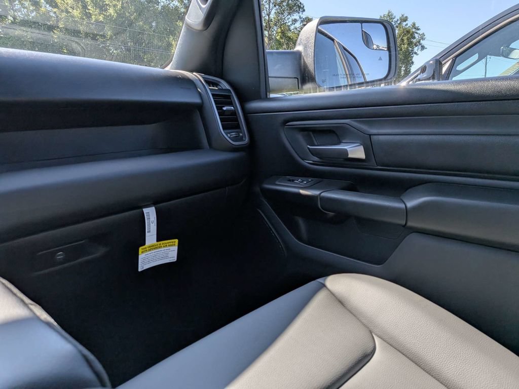 New 2026 RAM 1500 Tradesman AWD/4WD image 13