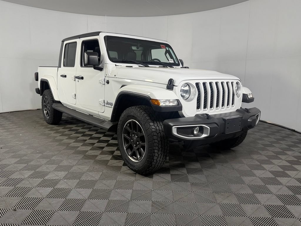 Certified 2023 Jeep Gladiator Overland w/ Popular Equipment Package AWD/4WD image 3